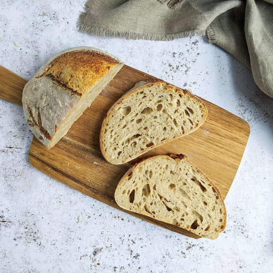 Country loaf σε ξύλο